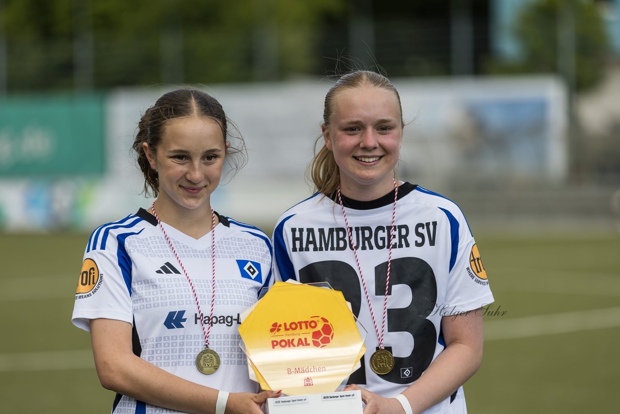 Bild 256 - wBJ Lotto Pokal Finale  Eimsbuetteler TV - Hamburger SV : Ergebnis: 0:3